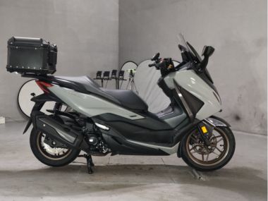 Honda Forza