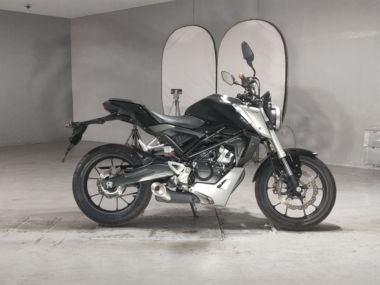 Honda CB125R