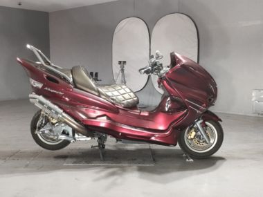 Yamaha Majesty 250c