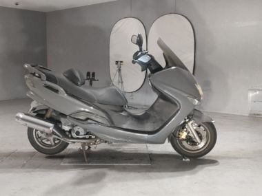 Yamaha Majesty 125