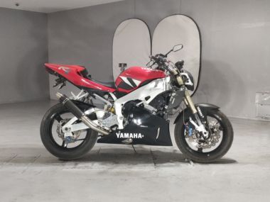 Yamaha Yzf-R1