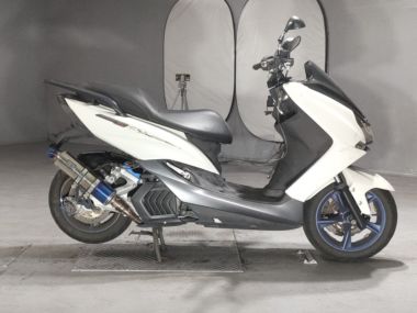 Yamaha Majesty 155s