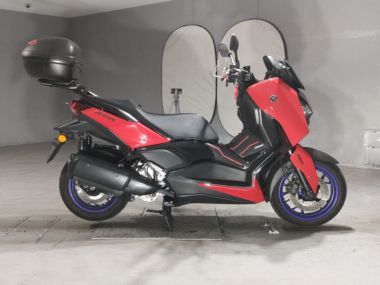Yamaha X-MAX250