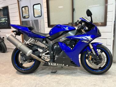 Yamaha Yzf-R1