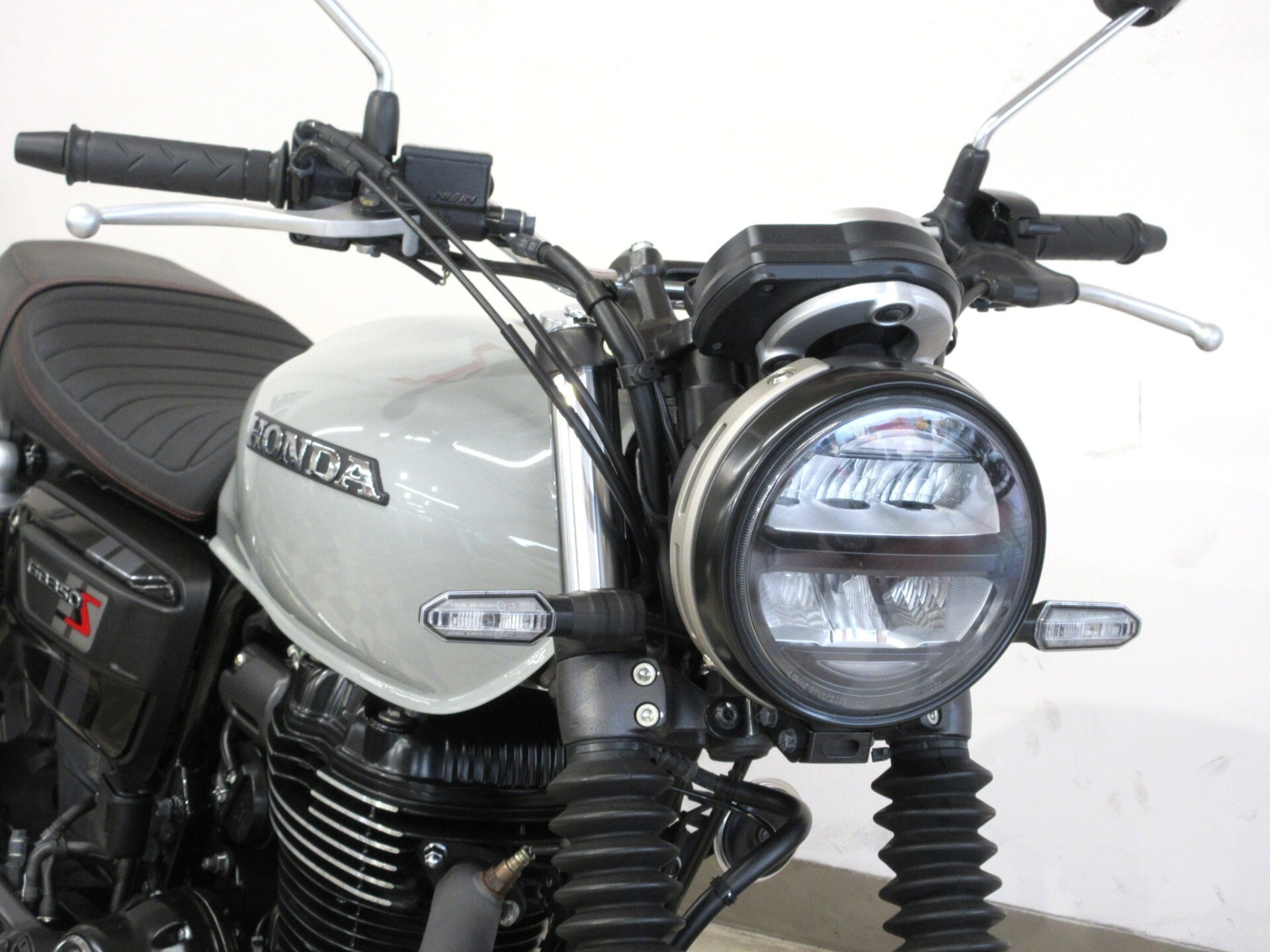 Миниатюра 9