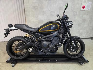 Yamaha XSR900