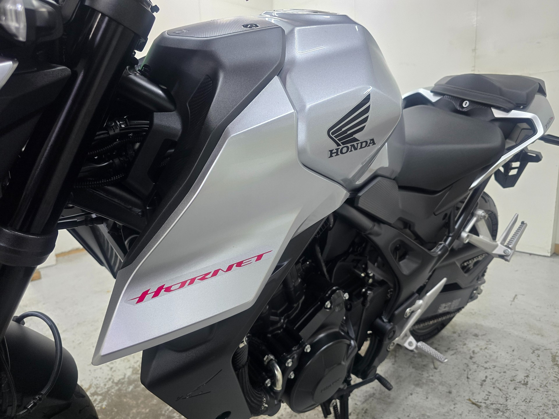 Миниатюра 16