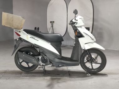 Suzuki Address V110