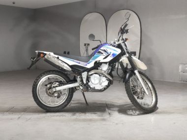 Yamaha Serow 250