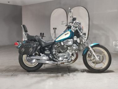 Yamaha XV1100 Virago