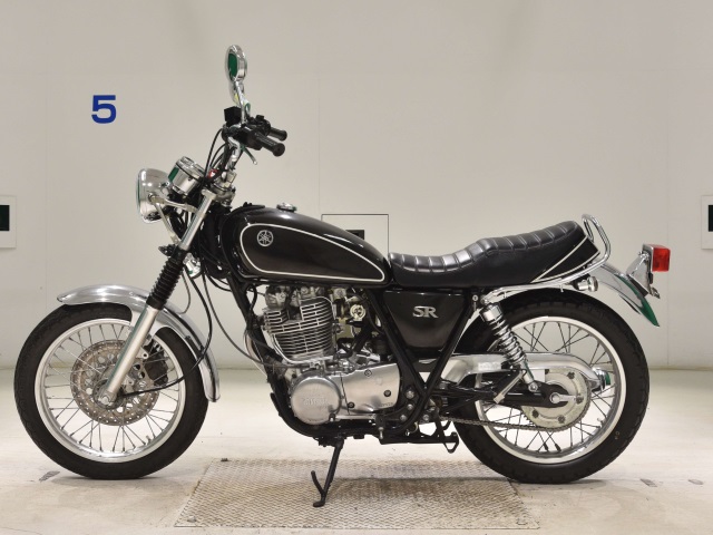 Yamaha SR400 Fi