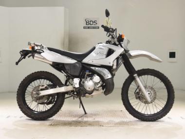 Yamaha Lanza DT230