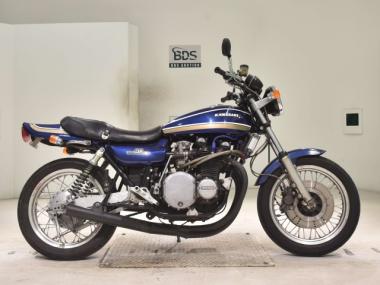 Kawasaki Z750D1