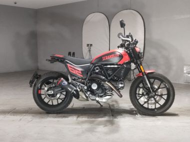 Ducati Scrambler Full Throttle