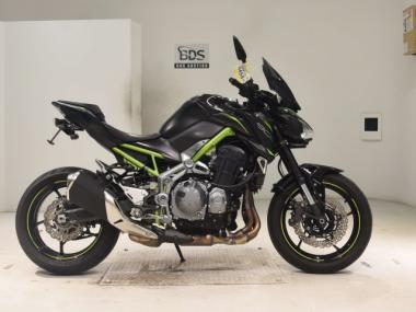 Kawasaki Z900