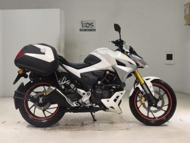 Honda CBF190X
