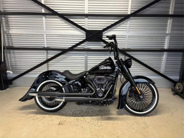 Harley-Davidson Flhcs