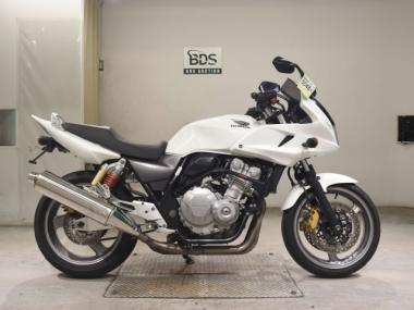 Honda CB400SFV Boldor