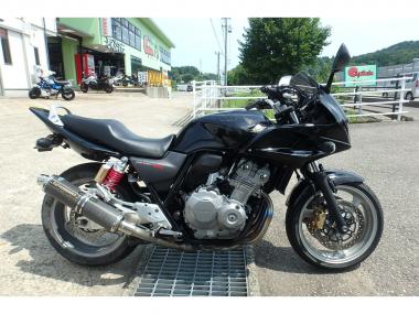 Honda CB400SFV Boldor