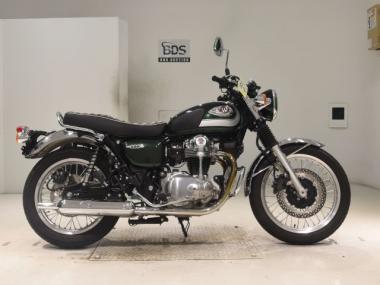 Kawasaki W800