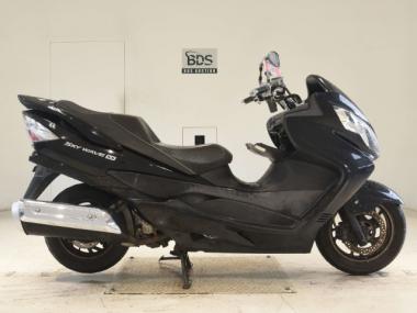 Suzuki Skywave 250s