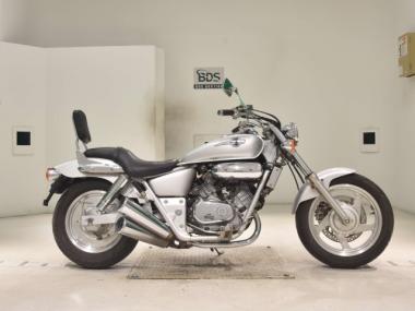 Honda Magna 250