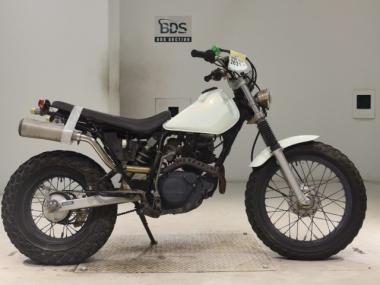 Yamaha TW200