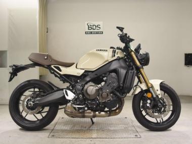 Yamaha XSR900