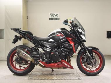 Suzuki Gsx-S750