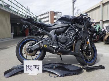Yamaha Yzf-R7