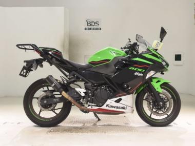 Kawasaki Ninja400