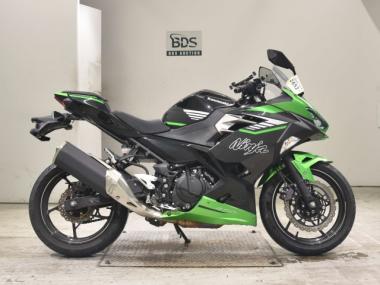 Kawasaki Ninja400