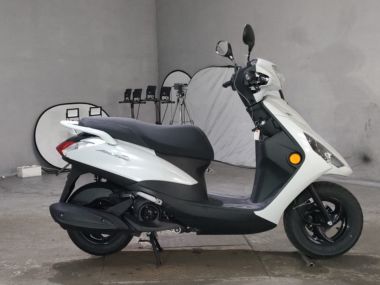 Yamaha Axis Z