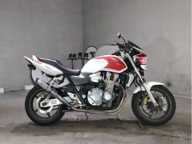 Honda CB1300SF