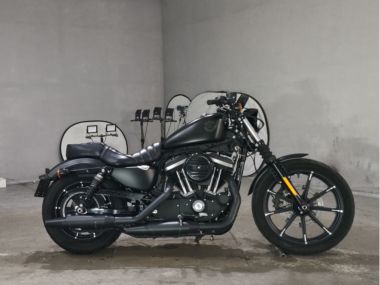 Harley-Davidson XL883N