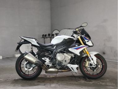 BMW S1000R