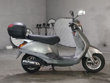 Honda Lead 100
