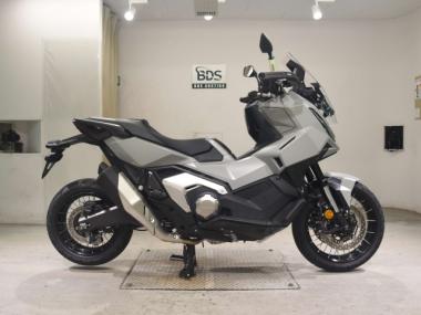 Honda X-ADV750