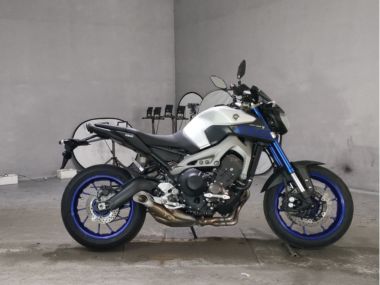 Yamaha Mt-09