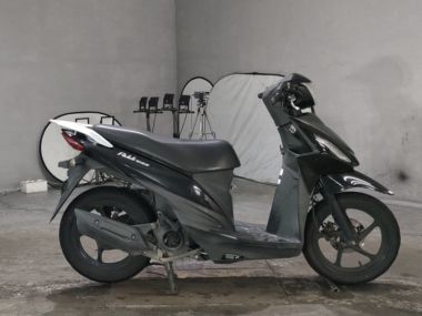 Suzuki Address V110
