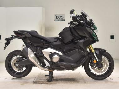 Honda X-ADV750