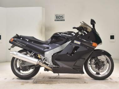 Kawasaki ZZR1100