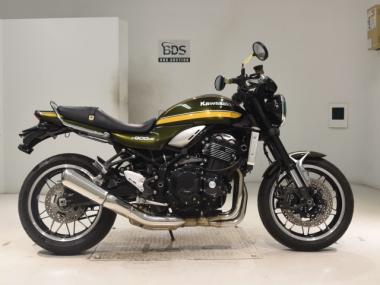 Kawasaki Z900RS
