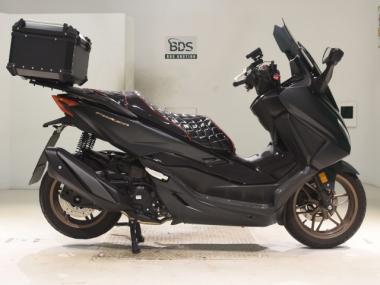Honda Forza