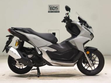 Honda ADV160