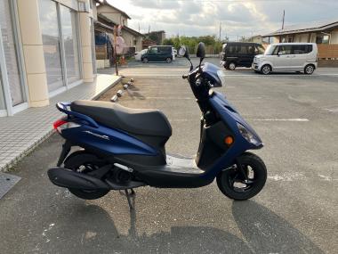 Yamaha Axis Z