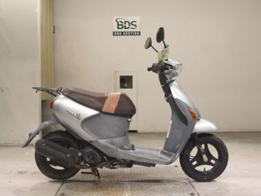 Suzuki Let's4