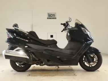 Suzuki Skywave 250s