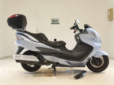 Suzuki Skywave 250s