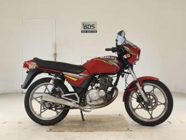 Suzuki GS125